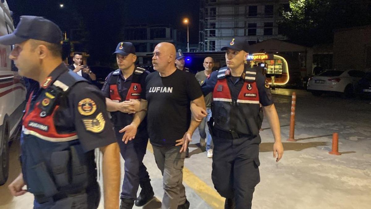 Ünlü yönetmen Ezel Akay ve kardeşi Bursa’da uyuşturucu operasyonunda gözaltına alındı 1