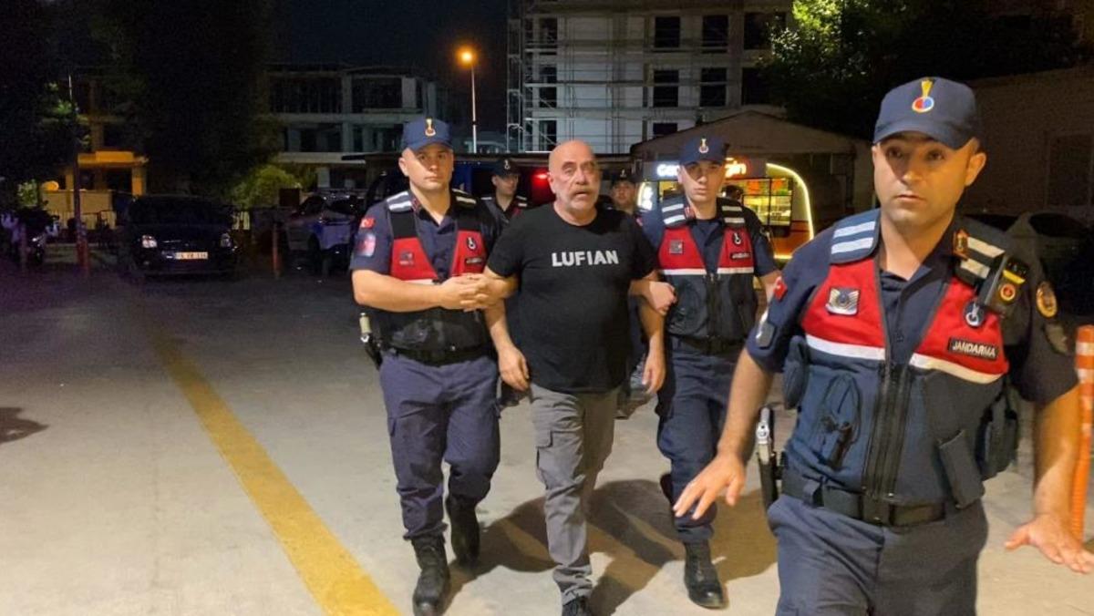 Ünlü yönetmen Ezel Akay ve kardeşi Bursa’da uyuşturucu operasyonunda gözaltına alındı 2