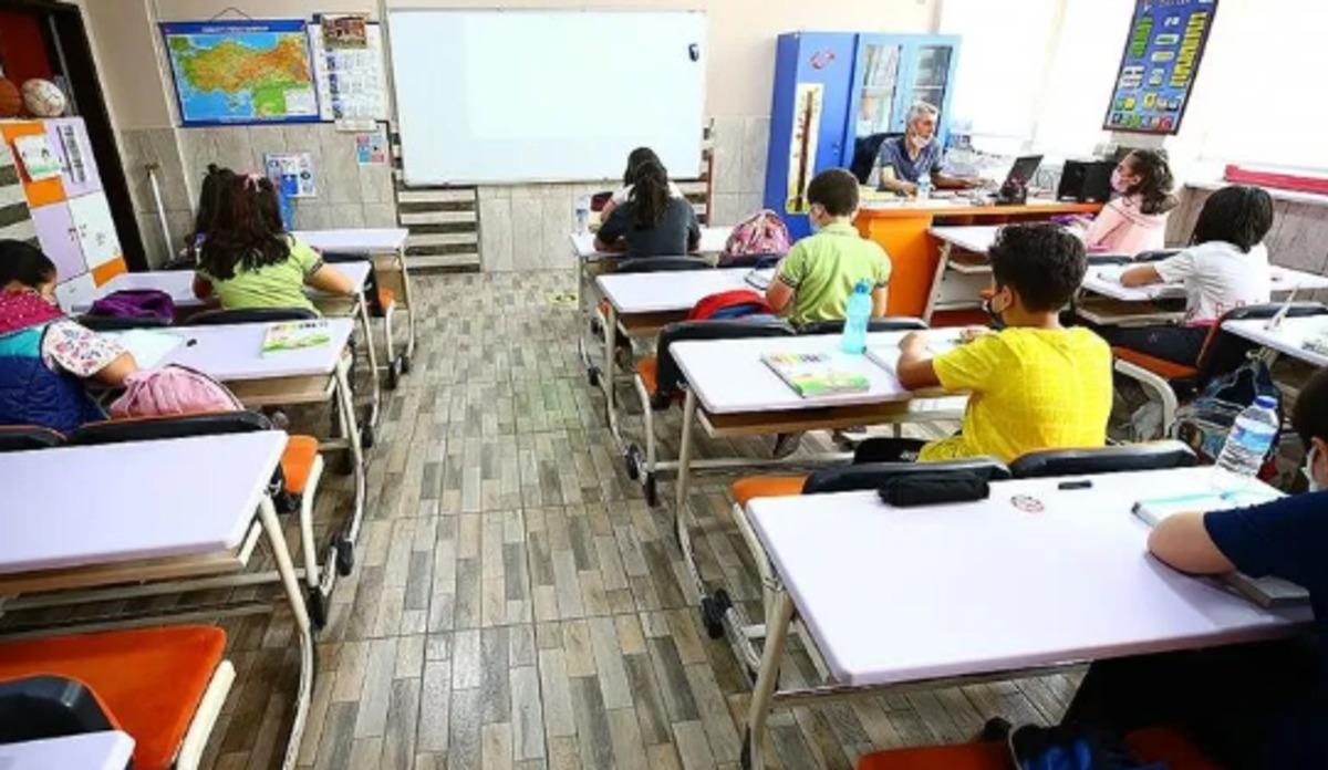 Okullarda yeni d&ouml;nem: Her aileye rehber atanacak! 2