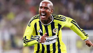 Fenerbah&ccedil;e'de gol&uuml; atmasına rağmen Talisca şoku!