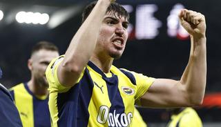 Fenerbah&ccedil;e'de Yusuf Ak&ccedil;i&ccedil;ek bombası! 22 milyon Euro'ya satılmıştı, geri d&ouml;n&uuml;yor