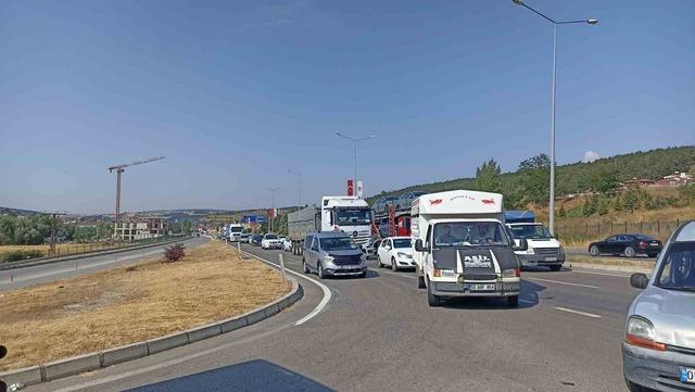Samsun&rsquo;da zincirleme kaza: 3 yaralı 2