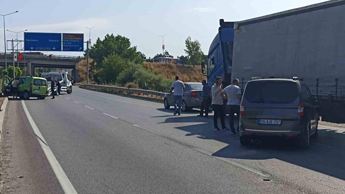 Samsun’da zincirleme kaza: 3 yaralı