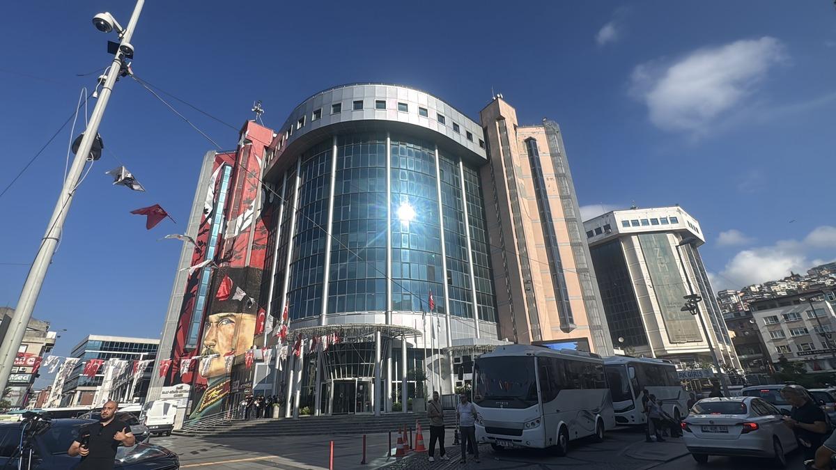 İzmit Belediye Başkanı Hürriyet e tutuklama talebi 1