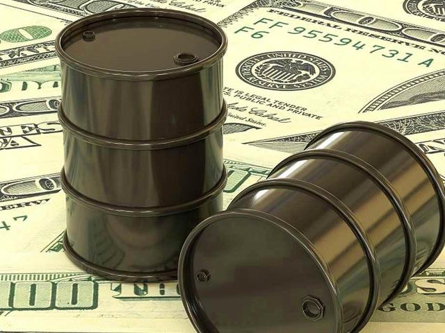 Petrol fiyatları mayıstan bu yana ilk kez 100 doların &uuml;zerine &ccedil;ıktı