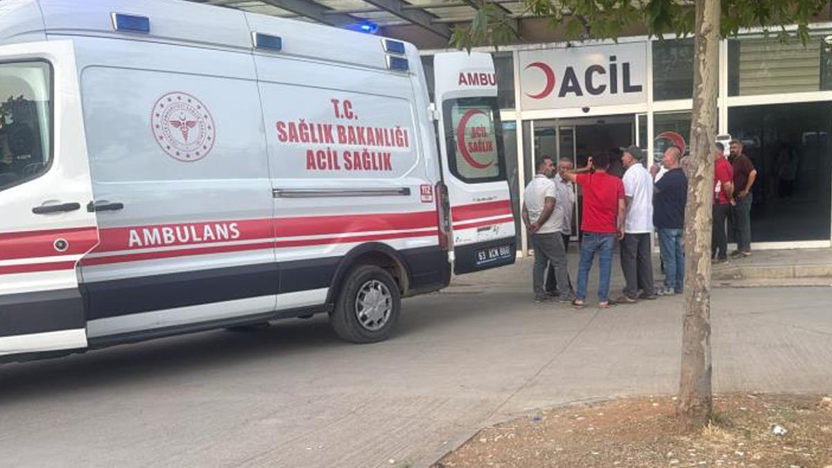 Dernek başkanı düğünde silah sıkmak isterken 2 kişiyi yaraladı