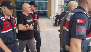 &Uuml;nl&uuml; y&ouml;netmen Ezel Akay hakkında karar verildi