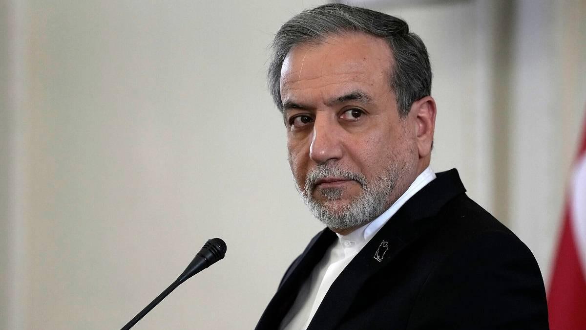Arakçi: "ABD yönetimindeki bazı kişiler başlarını kuma gömmüş durumda" 1