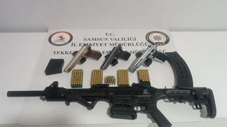Samsun'da ruhsatsız silah operasyonu
