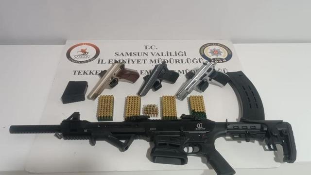 Samsun'da ruhsatsız silah operasyonu