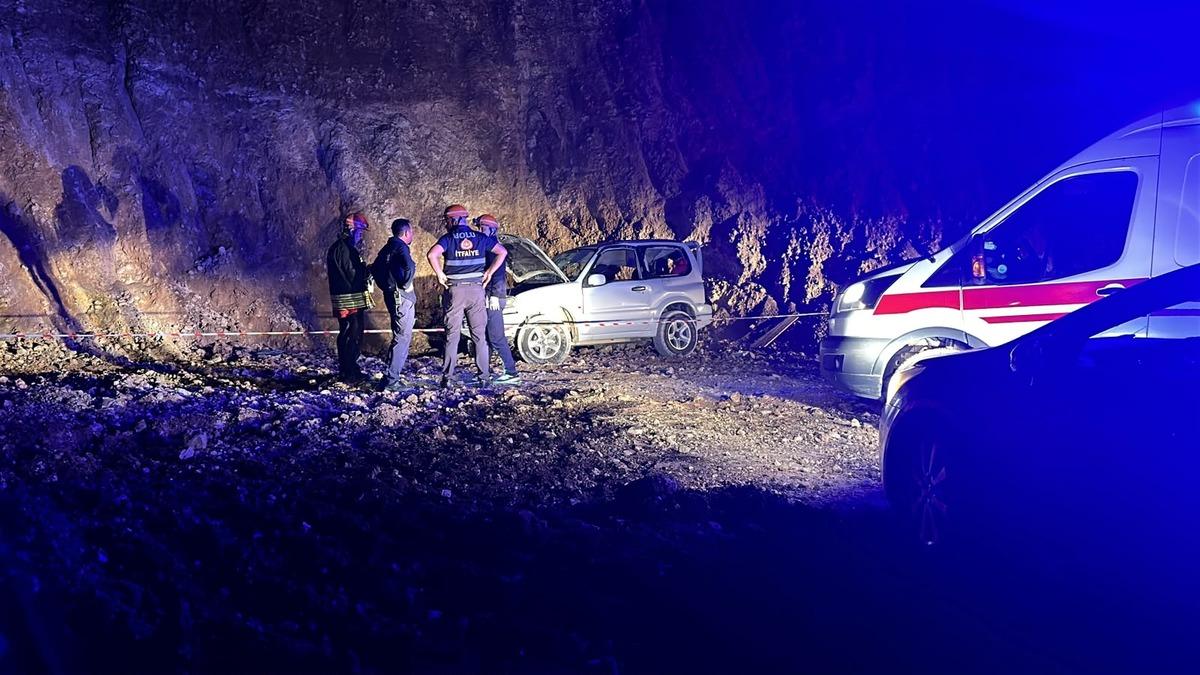 Birlikte u&ccedil;urumdan yuvarlandılar! 20 yaşındaki gen&ccedil; &ccedil;iftin feci sonu 5