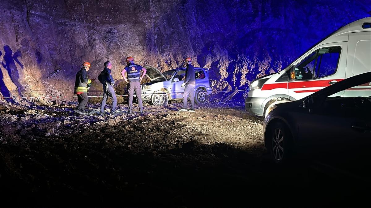 Birlikte u&ccedil;urumdan yuvarlandılar! 20 yaşındaki gen&ccedil; &ccedil;iftin feci sonu 1