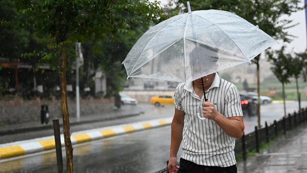 Dikkat! Hava durumu bir anda değişecek; Sağanak ve fırtına geliyor 1