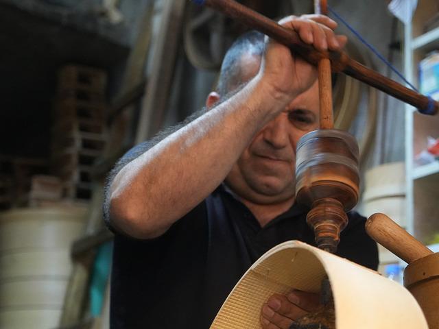 G&uuml;nl&uuml;k 2 bin liraya veriyor, &ccedil;alışacak eleman bulamıyor!