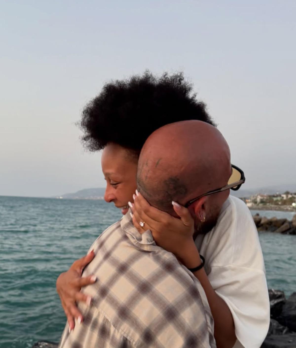 Sihirli Annem in Toprak’ı Jennifer Boyner evleniyor! Evet dedi 1