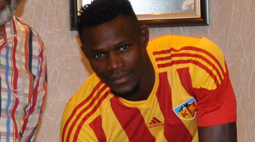 Bursaspor'un Badji ısrarı