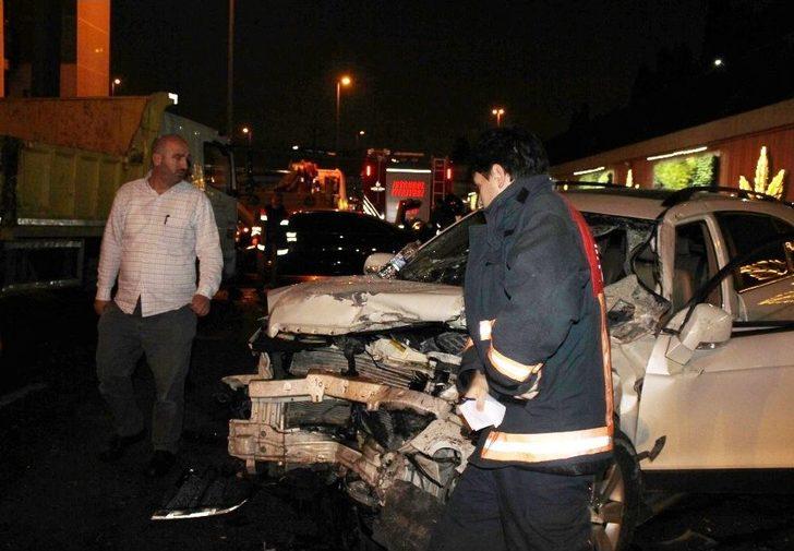 E-5’te Zincirleme Kaza: 1’i Ağır 5 Yaralı G1