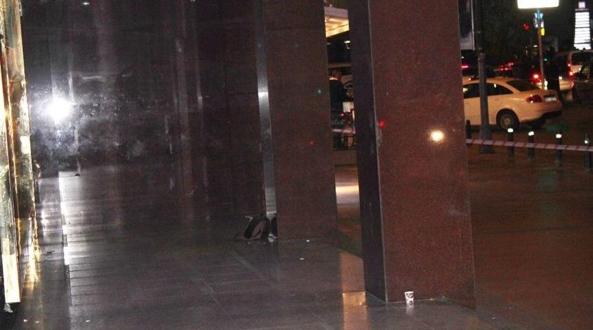 Mecidiyek&ouml;y&rsquo;de Ş&uuml;pheli &Ccedil;anta Paniği