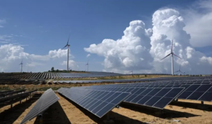 G&uuml;neş enerjisinde tarihi rekor! Elektrik &uuml;retimi zirveye &ccedil;ıktı