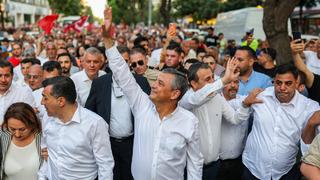 Özgür Özel'den Yeni Parti sonrası ilk mesaj