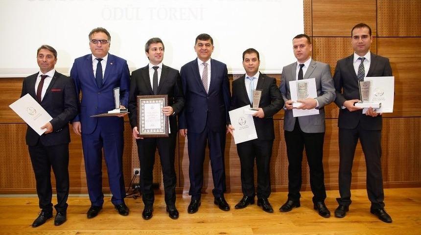 Eğitim Ve Öğretimde Yenilikçilik Sahipleri Ödüllerini Buldu