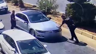 Mersin’de hırsızlık zanlıları otomobille kaçarken yakalandı