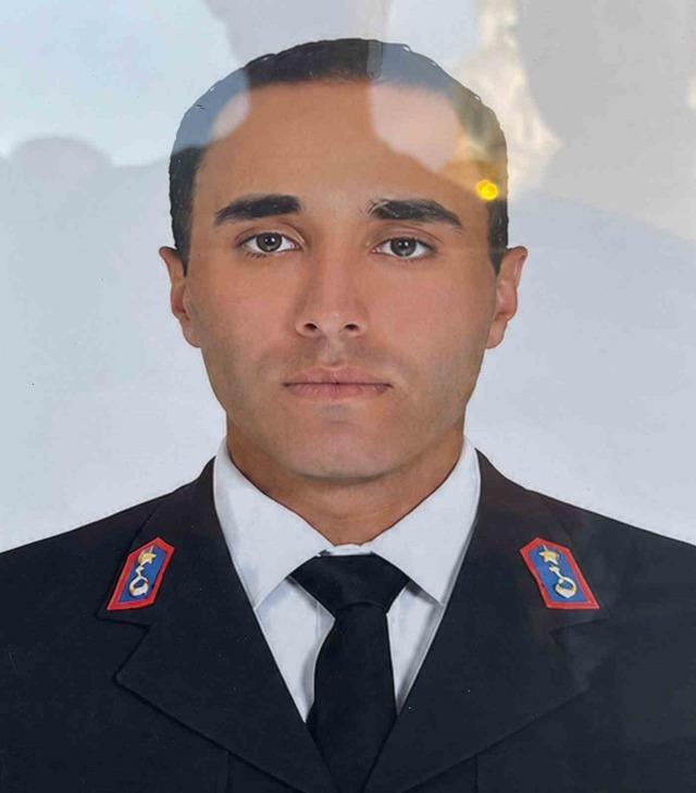 Motosiklet kazasında vefat eden Uzman Çavuş Çetin son yolculuğuna uğurlandı 2
