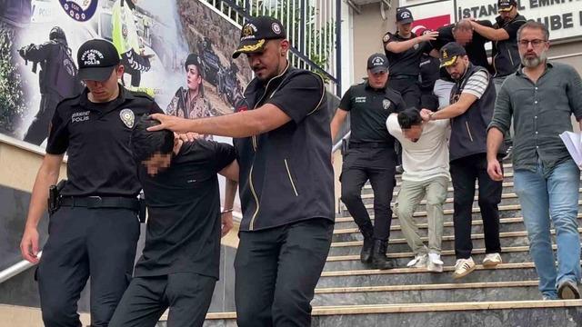 Esenyurt’ta 16’ncı kattan düşen genç hayatını kaybetmişti: Gözaltına alınan 5 şüpheli adliyeye sevk edildi