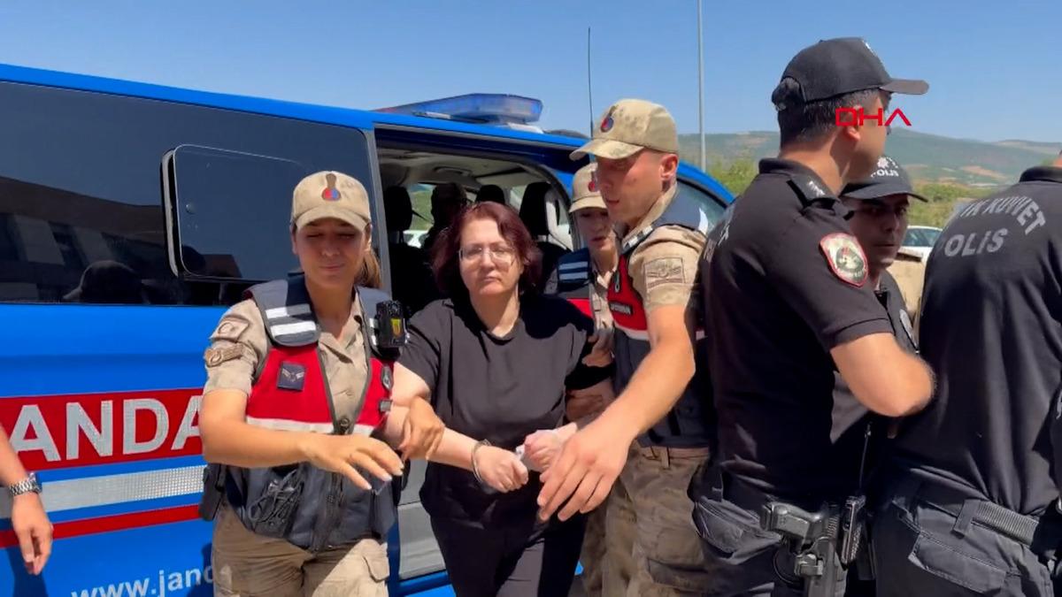 Gülistan Doku soruşturması... Tuncay Sonel in eşi katil sloganlarıyla adliyeye getirildi 1