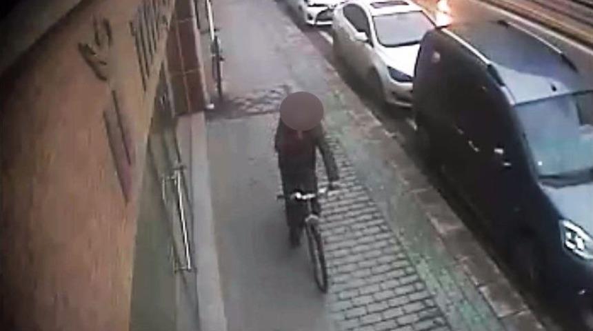 Bisikletli Tacizci Yakalandı