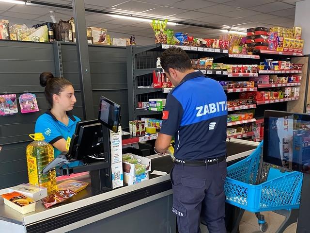 Tosya’da marketler denetlendi 1