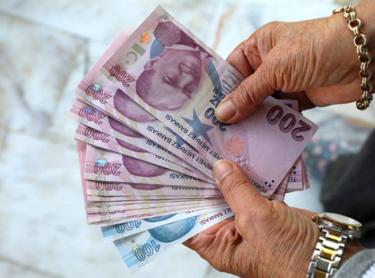 SGK duyurdu! Emeklilere y&uuml;zde 30 indirim 2