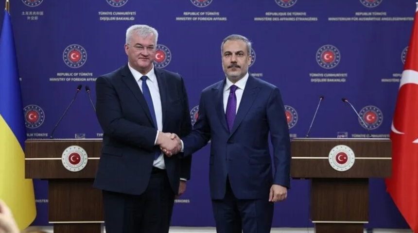 Bakanı Fidan, Ukraynalı mevkidaşı Sybiha ile g&ouml;r&uuml;şt&uuml;