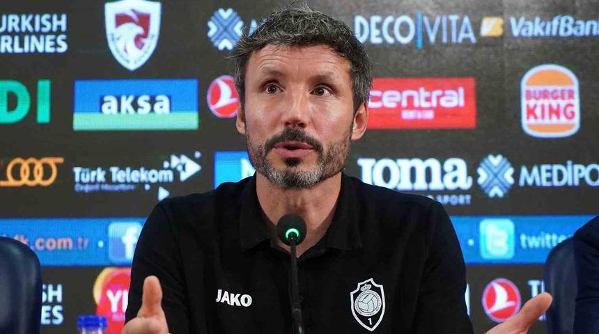 Mark van Bommel, Bel&ccedil;ika&rsquo;nın yeni teknik direkt&ouml;r&uuml; oldu