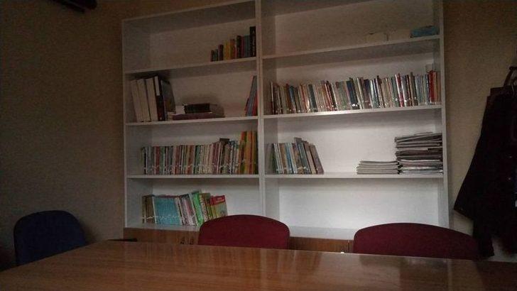 Depoydu, Kütüphaneye Çevirdiler G1