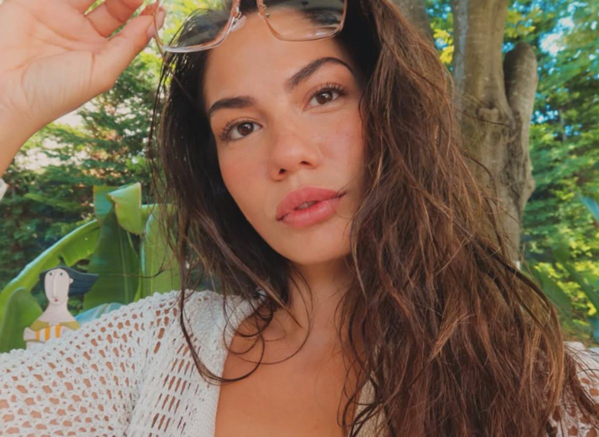 Demet Özdemir havuz başında pozlar verdi! Beğeni yağdı 3