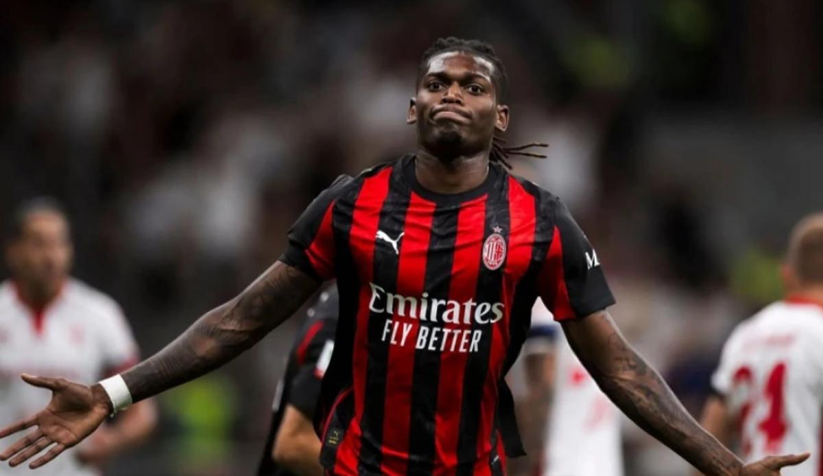 Yıldız ismin transfer yanıtı y&ouml;netimi şaşkına &ccedil;evirdi!  Osimhen in maaşını verin geleyim   1