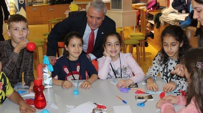 Anadolu &Uuml;niversitesi Geleceğin Vecihi H&uuml;rkuş&rsquo;larını Eğitiyor