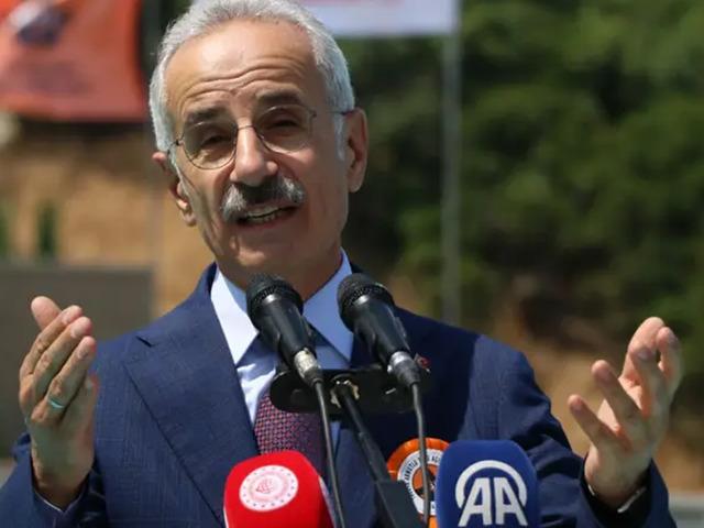 19 dakikalık yol 3 dakikaya d&uuml;şecek! Bakan Uraloğlu duyurdu