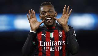 Galatasaray ile anılıyordu! Fenerbah&ccedil;e'den Rafael Leao i&ccedil;in resmi a&ccedil;ıklama