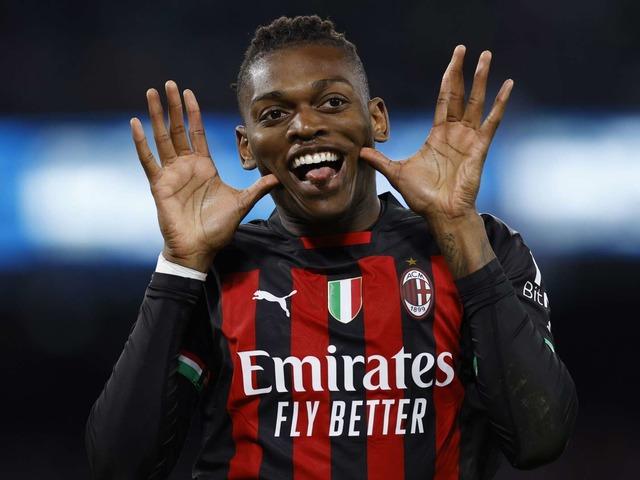 Galatasaray ile anılıyordu! Fenerbahçe'den Rafael Leao için resmi açıklama