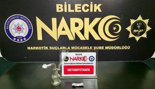 Bilecik&rsquo;te uyuşturucu operasyonu: 2 kişi yakalandı