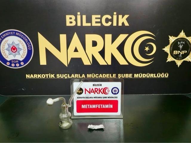 Bilecik’te uyuşturucu operasyonu: 2 kişi yakalandı