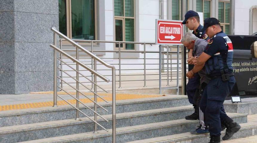Adana&rsquo;da 7 yıldır firari olan uyuşturucu h&uuml;k&uuml;ml&uuml;s&uuml; yakalandı