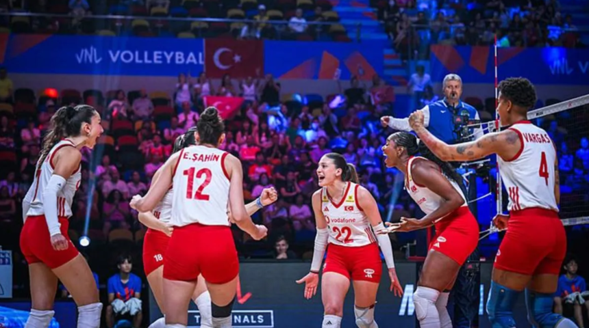 Filenin Sultanları, &Ccedil;in'e set vermedi finale y&uuml;kseldi!