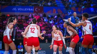 Filenin Sultanları, Çin'e set vermedi finale yükseldi!