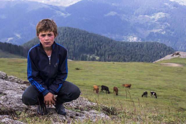 Şehit Eren Bülbül'ün annesi eski evinden ayrılamıyor