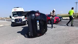 Diyarbakır'da iki otomobil çarpıştı: 3 yaralı