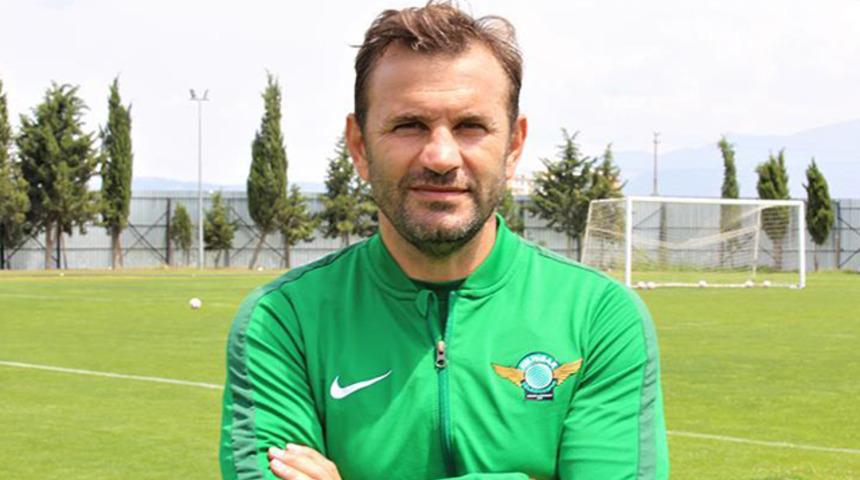 Akhisarspor'da Okan Buruk ile yollar ayrıldı