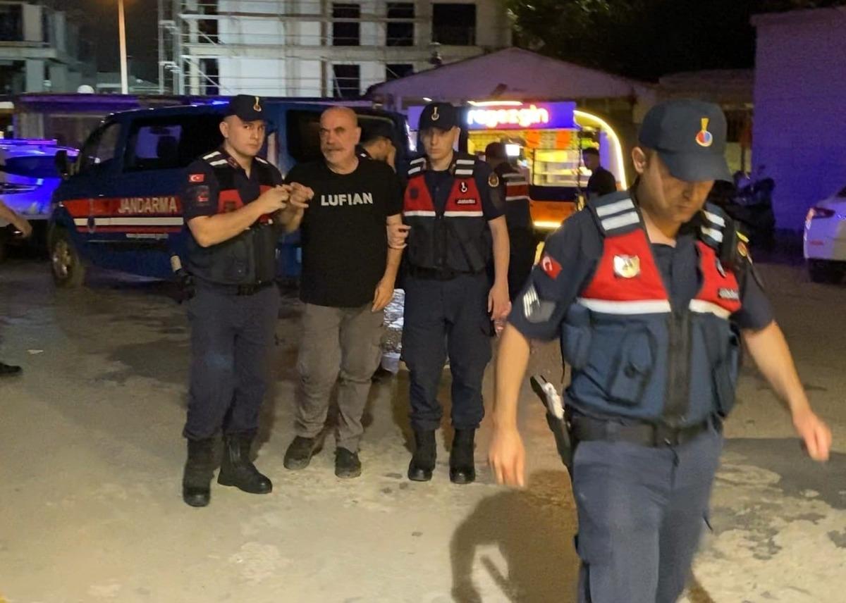 Ünlü yönetmen Ezel Akay böyle tepki gösterdi: "Mahkeme sonunda her şeyi öğreneceksiniz" 2